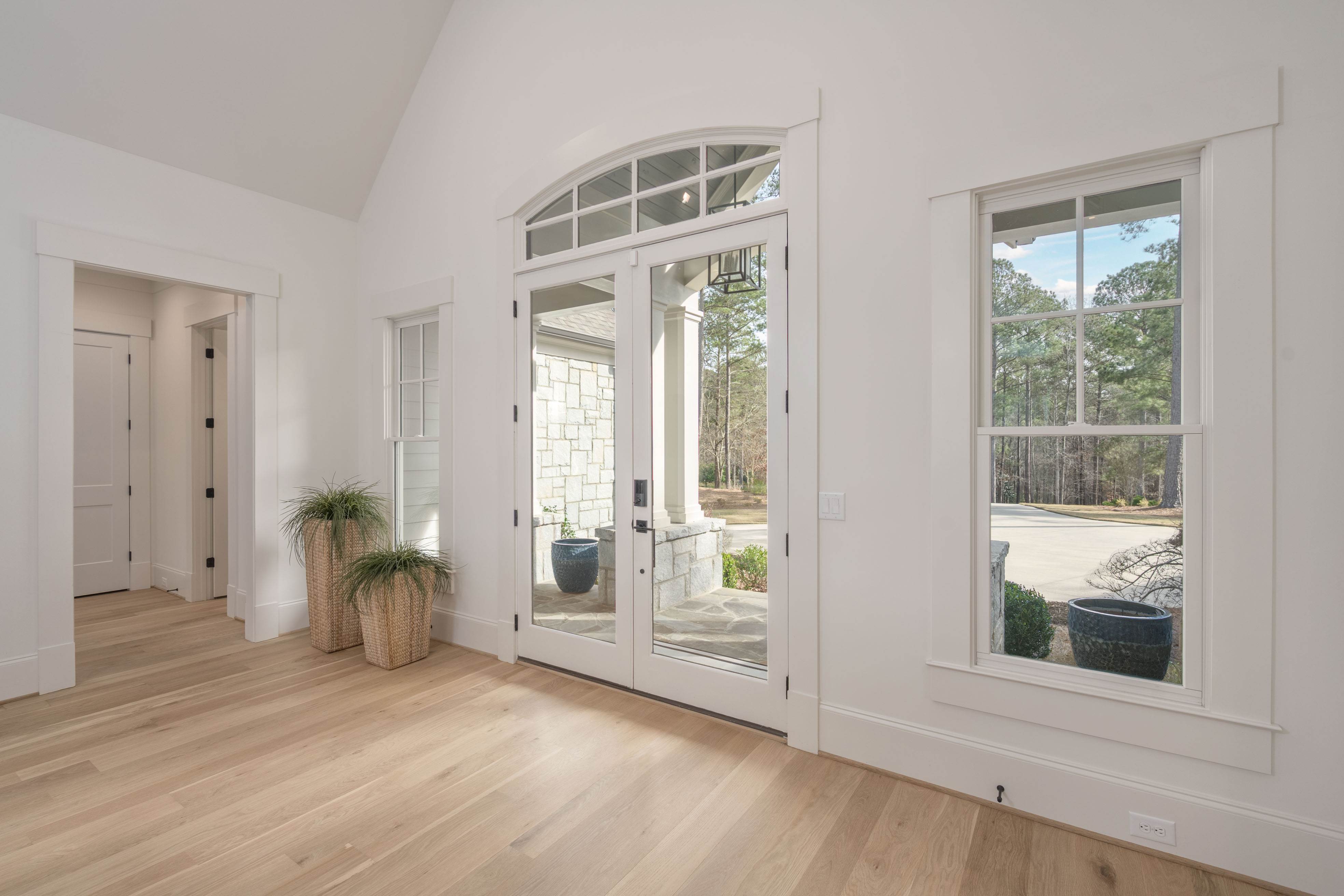 2661 Parrott's Pointe Road image 11